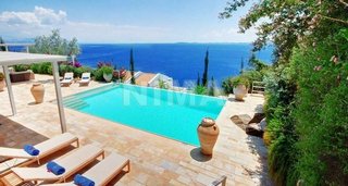 Wohnanlage zum Verkauf -  Korfu, Inseln