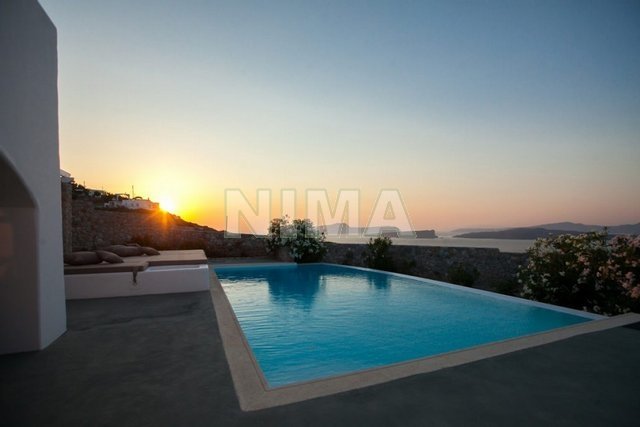 Hotels and accommodation / Investments for Sale -  Santorini, Islands