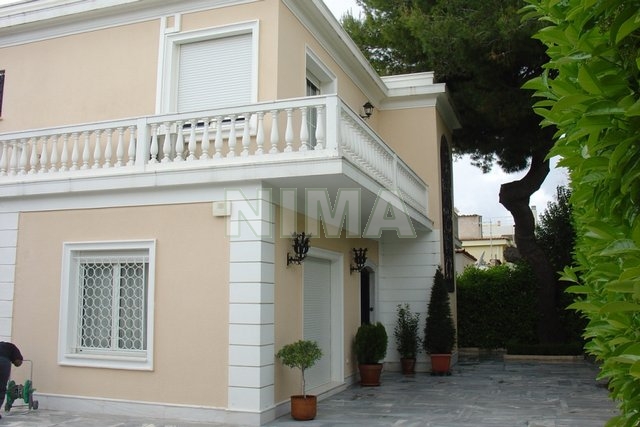 Freestanding house for Rent Kifissia, Athens northern suburbs (code N-5239)