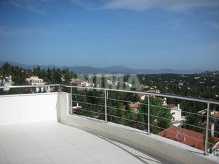 Freestanding house for Rent -  Dionissos, Athens northern suburbs