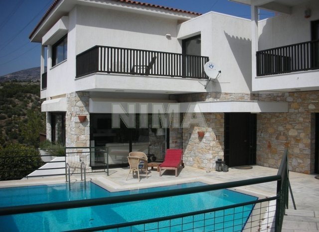 Freestanding house for Rent Pendeli, Athens northern suburbs (code N-4746)
