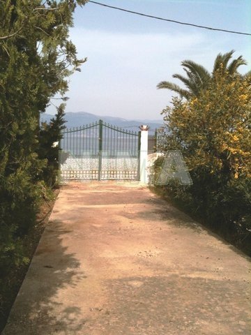 коттеджи / загородные дома в Аренду -  Эгио, Пелопонне́с